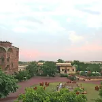 Fort Chanwa Luni