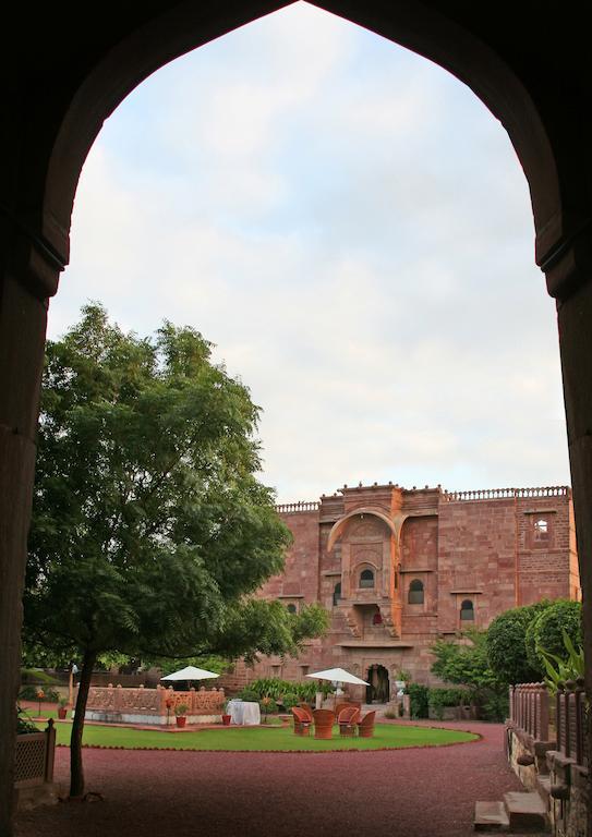 Hotel Chanwa Luni 4*